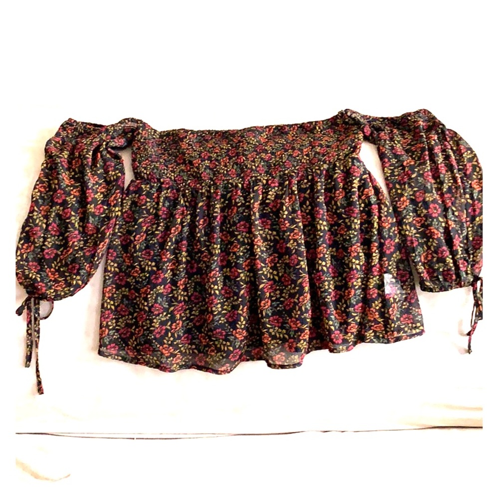 Off-the-shoulder blouse